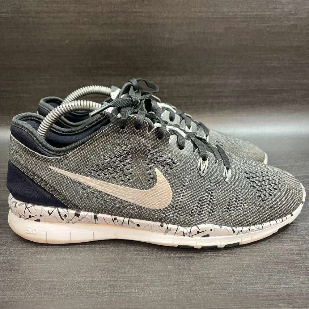 Nike Free 5.0 TR Fit‎ Women’s Size 7.5 Black Running Atheltic Sneakers Shoes